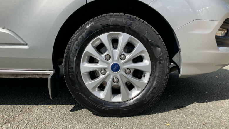 Ford Transit Custom 320 L1 Diesel Fwd 2.0 EcoBlue 170ps Low Roof D/Cab Limited Van Auto